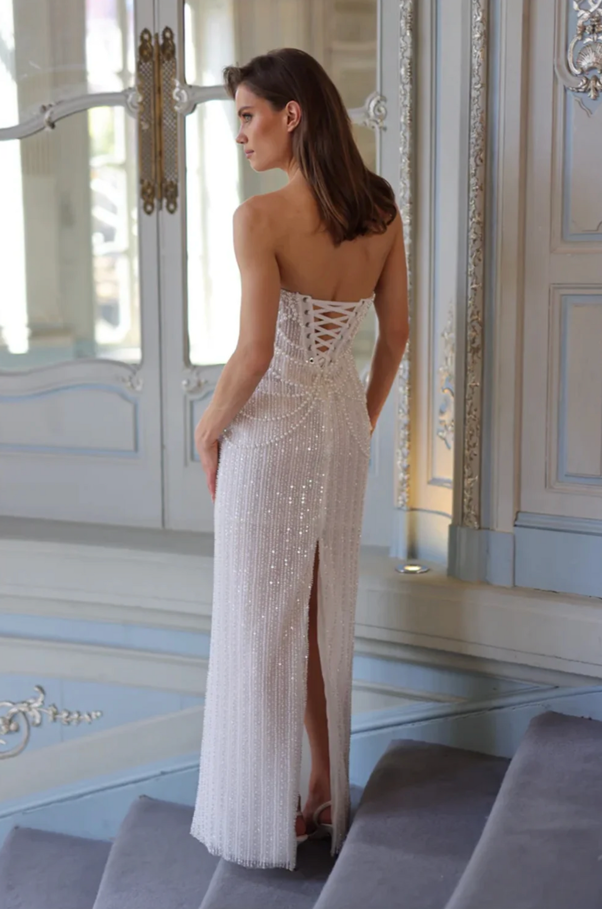 Woman wearing the Betagne Maxi